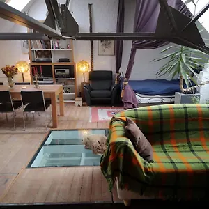 Artistic Loft With Big Sun Terrace , Gent België